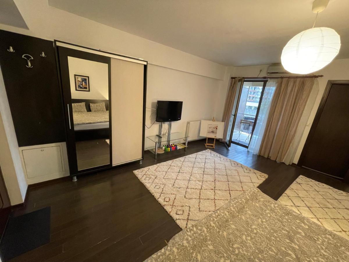 L'Atelier - Relax And Enjoy Your Stay Iasi Bagian luar foto